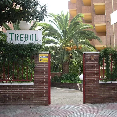 アパート Trebol One By Mc ベニドルム